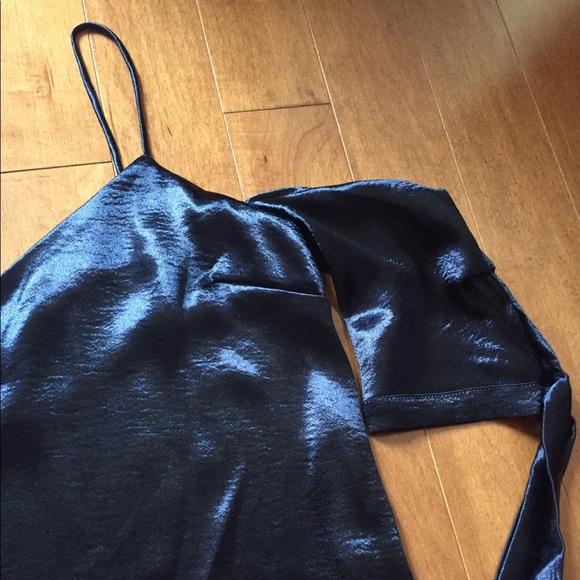 Silence and Noise Blue Top - Picture 2 of 6